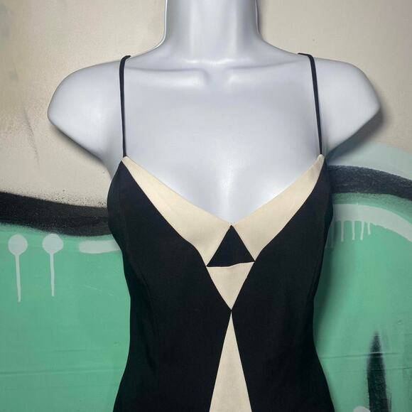 Vintage 90s colorblocked mini dress - Picture 2 of 4